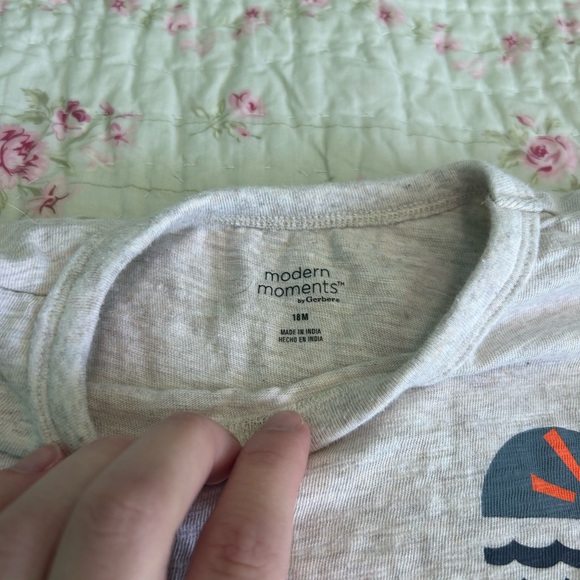Modern moments tee size 18 months - Picture 3 of 5